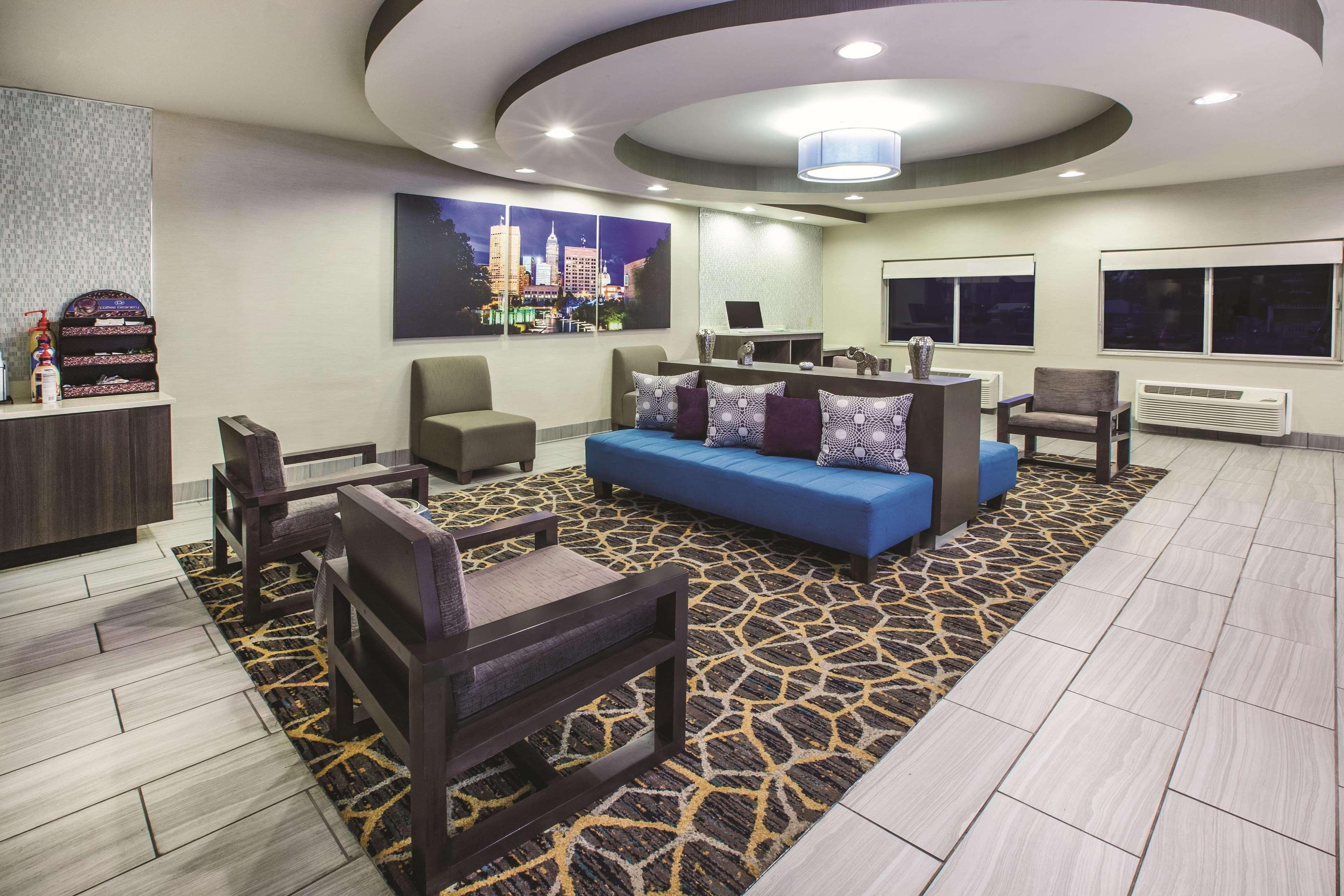La Quinta Inn By Wyndham Indianapolis North Exteriör bild