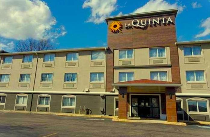 La Quinta Inn By Wyndham Indianapolis North Exteriör bild